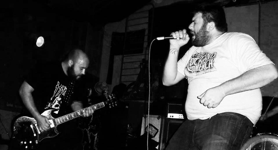 Hardcore punk este viernes 8 de marzo en Arrebato con Pollos Hermanos y The Crowd